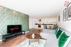Central Massplaza 2 Bedroom Apartment With Balcony - Hi Floor